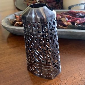 BATH & BODY WORKS HAND SOAP BOTTLE COVER PEWTER